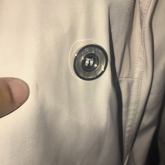 🦋Laundry by Shelli Segal Raincoat🦋 - Picture 11 of 11